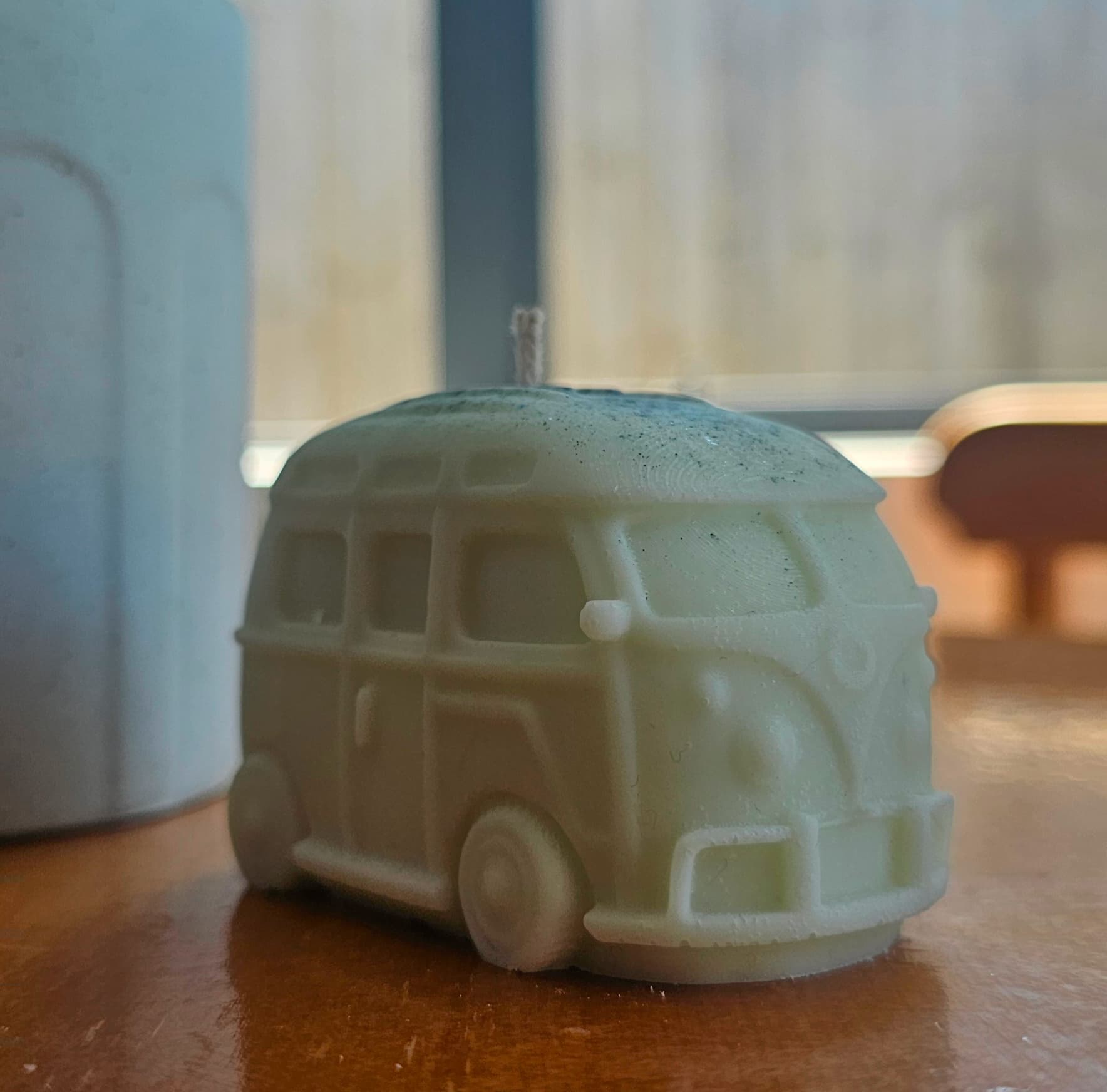 Kombi Van Candle - Image 2
